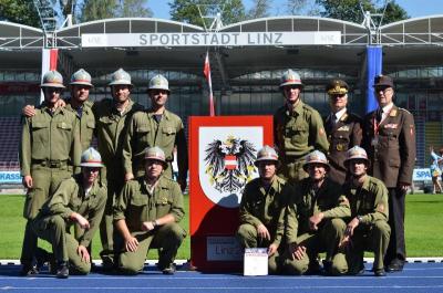 Foto mit dem Prsidenten des sterreichischen Bundesfeuerwehrverbandes und Bezirkskommandant Lehner (c) Kollmann