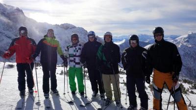 SKI